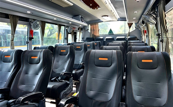 9 Seater Force Urbania on Rent Delhi